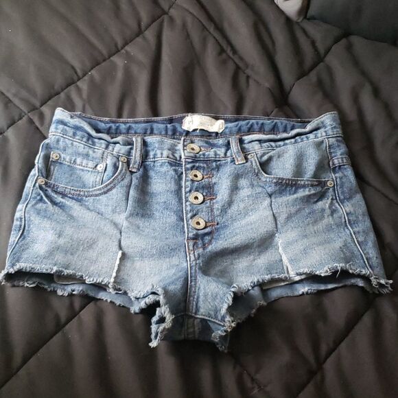 — Free People — High waisted shorts  - Picture 1 of 10
